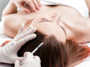 Mesotherapie für volles und gesundes Haar – Die nicht-chirurgische Lösung bei Haarausfall
